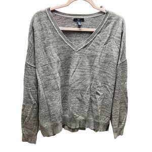 GAP Gray V-Neck Sweater